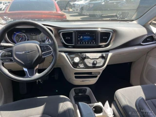 CHRYSLER CHRYSLER PACIFICA TOURING