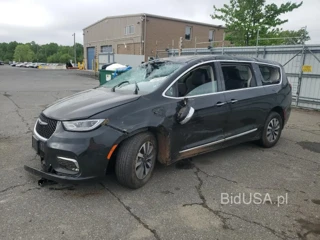 CHRYSLER PACIFICA H HYBRID LIMITED