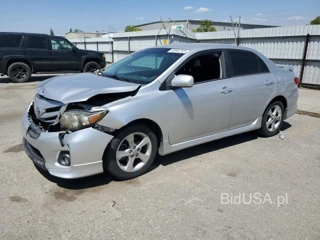 TOYOTA COROLLA BA BASE