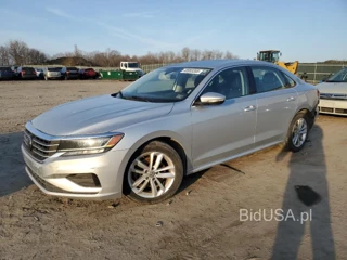 VOLKSWAGEN PASSAT SE SE