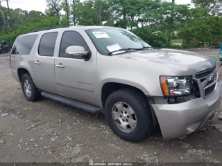 CHEVROLET CHEVROLET SUBURBAN 1500 LT
