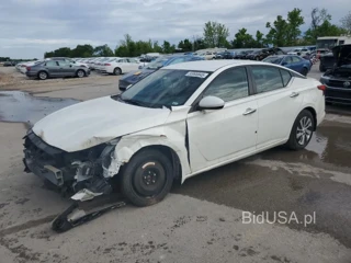 NISSAN ALTIMA S S