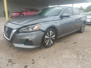 NISSAN ALTIMA SV SV