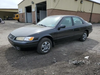 TOYOTA CAMRY CE CE