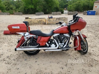 HARLEY-DAVIDSON FLTRX ROAD ROAD GLIDE CUSTOM