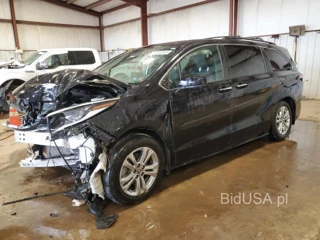 TOYOTA SIENNA XSE XSE