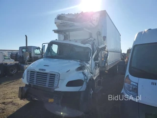 FREIGHTLINER M2 106 MED 106 MEDIUM DUTY