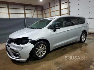 CHRYSLER PACIFICA T TOURING L