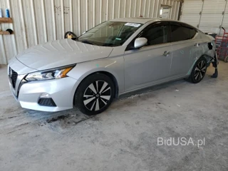 NISSAN ALTIMA SV SV