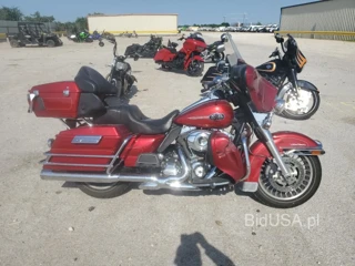 HARLEY-DAVIDSON FLHTCU ULT ULTRA CLASSIC ELECTRA GLIDE