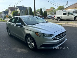 FORD FUSION SE SE HYBRID