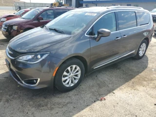 CHRYSLER PACIFICA T TOURING L