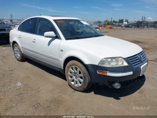 VOLKSWAGEN VOLKSWAGEN PASSAT GLS
