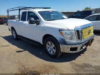NISSAN NISSAN TITAN SV