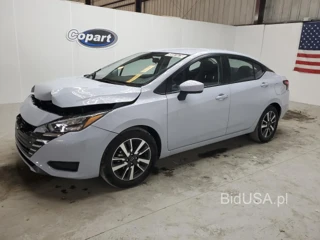 NISSAN VERSA SV SV