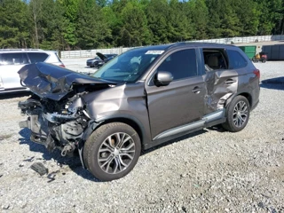 MITSUBISHI OUTLANDER SE