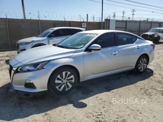 NISSAN ALTIMA S S
