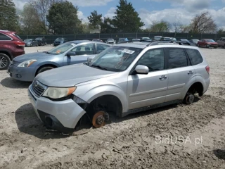 SUBARU FORESTER 2 2.5X PREMIUM