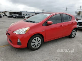 TOYOTA PRIUS C