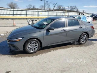 HYUNDAI ELANTRA SE SEL