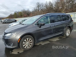 CHRYSLER PACIFICA T TOURING L