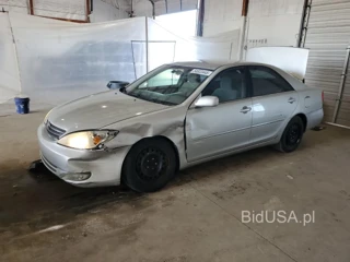 TOYOTA CAMRY LE LE