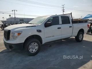 NISSAN TITAN XD S S