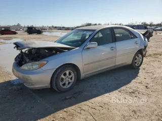 TOYOTA CAMRY LE LE