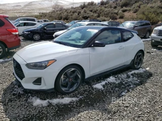 HYUNDAI VELOSTER T TURBO
