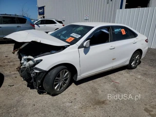 TOYOTA CAMRY LE LE