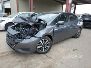 NISSAN VERSA SV SV