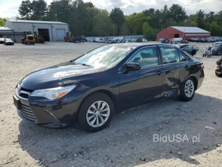 TOYOTA CAMRY LE LE