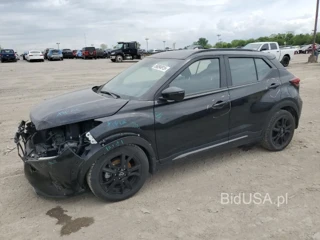 NISSAN KICKS SR SR