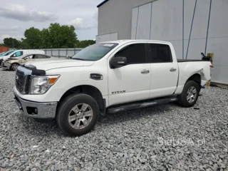 NISSAN TITAN S S