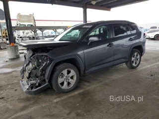 TOYOTA RAV4 XLE XLE