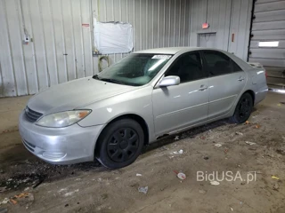 TOYOTA CAMRY LE LE