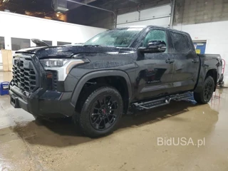 TOYOTA TUNDRA CRE CREWMAX LIMITED