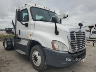 FREIGHTLINER CASCADIA 1