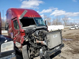 FREIGHTLINER CASCADIA 1