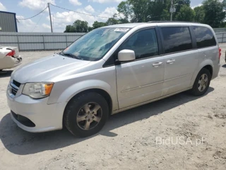DODGE GRAND CARA SXT