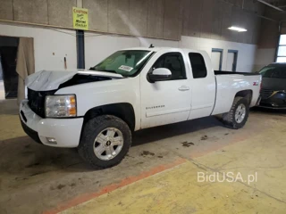 CHEVROLET SILVERADO K1500 LTZ