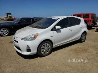 TOYOTA PRIUS C