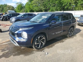 MITSUBISHI OUTLANDER SE