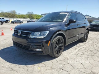 VOLKSWAGEN TIGUAN SE SE