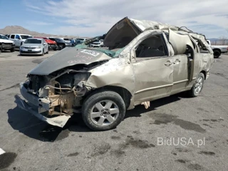 TOYOTA SIENNA CE CE