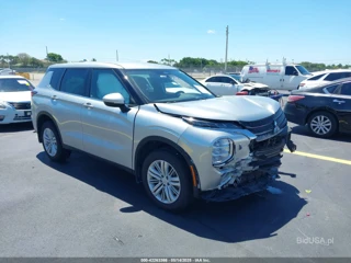 MITSUBISHI MITSUBISHI OUTLANDER ES 2.5 S-AWC
