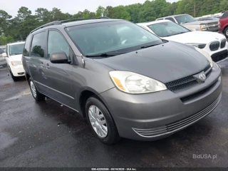 TOYOTA TOYOTA SIENNA LE