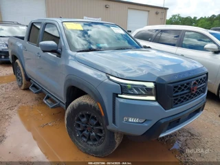 NISSAN NISSAN FRONTIER PRO-4X 4X4