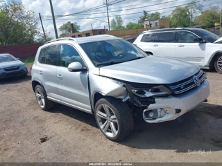 VOLKSWAGEN VOLKSWAGEN TIGUAN R-LINE