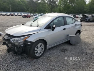 NISSAN VERSA S S